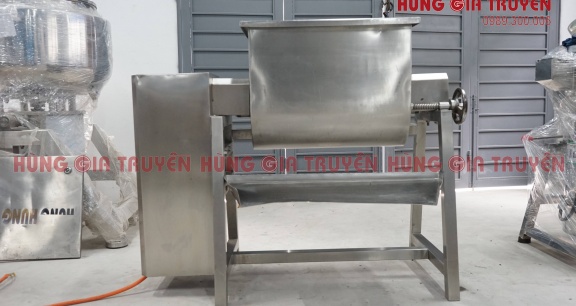 Ứng dụng của máy trộn giò, trộn thịt tự động HGT trong sản xuất thực phẩm
